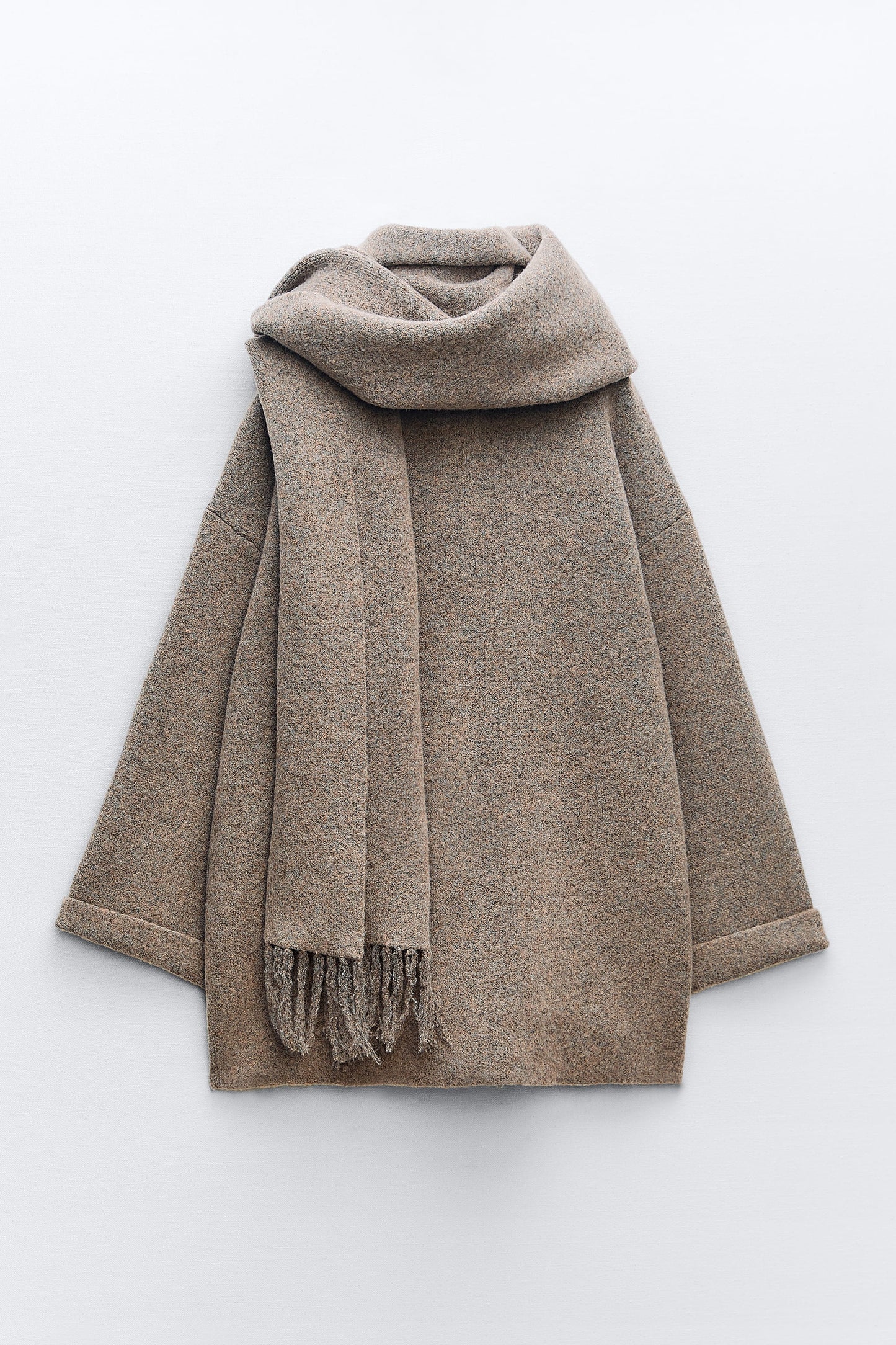 Knitted coat with scarf