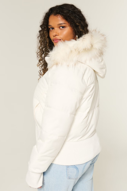 Puffer with fur