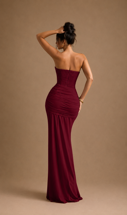 Loquera- Midnight Elegance Maxikleid