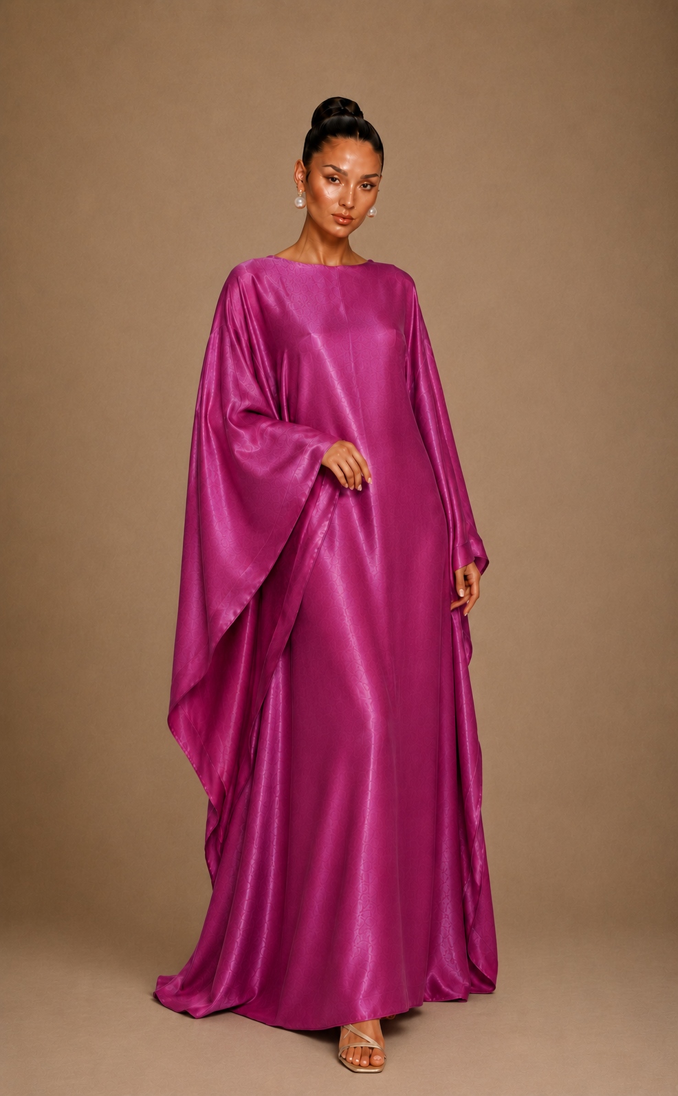 Loquera- Elegante Butterfly Abaya
