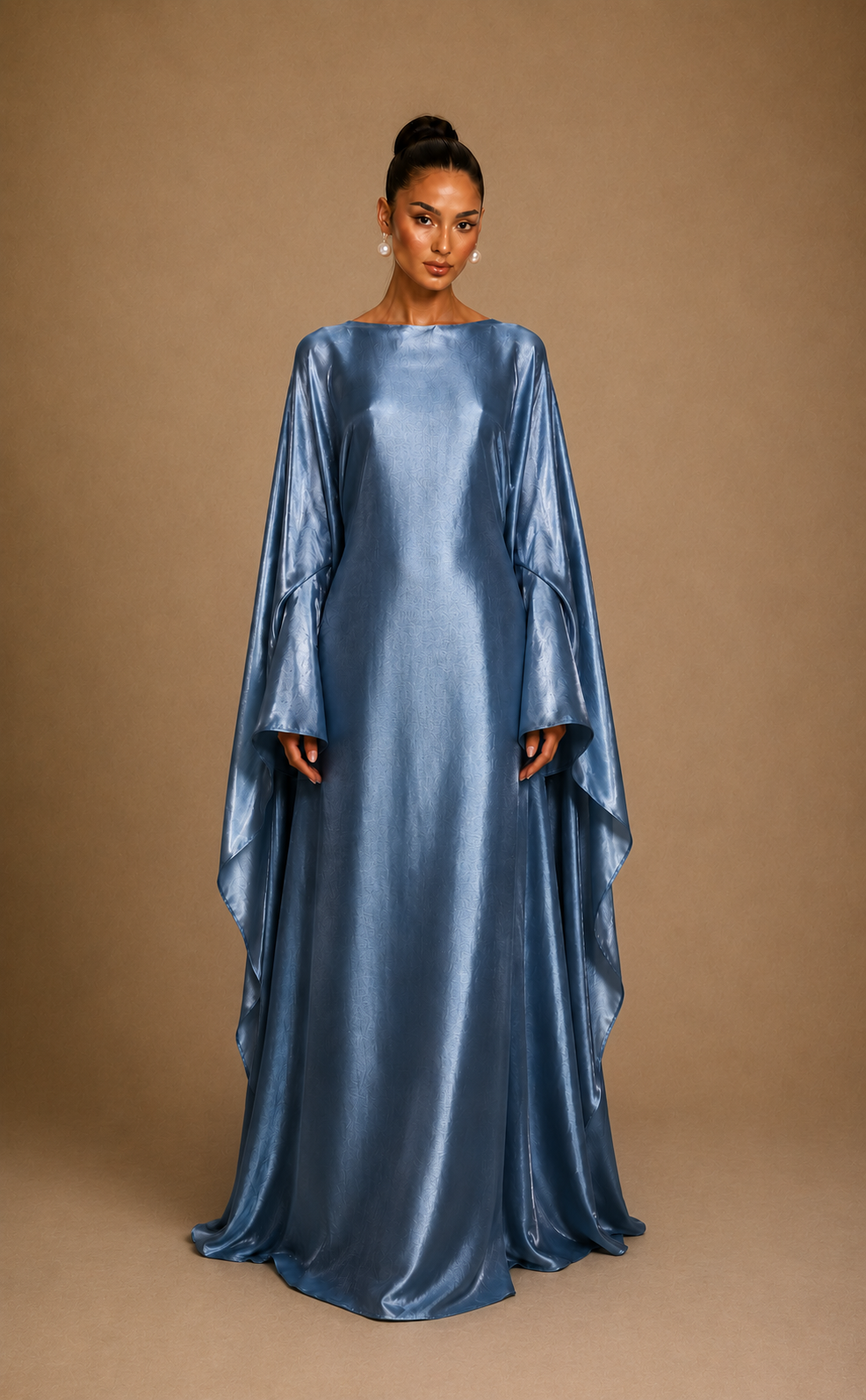 Loquera- Elegante Butterfly Abaya