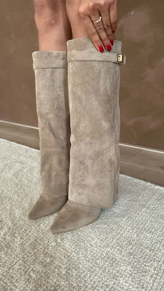 Wildlederstiefel