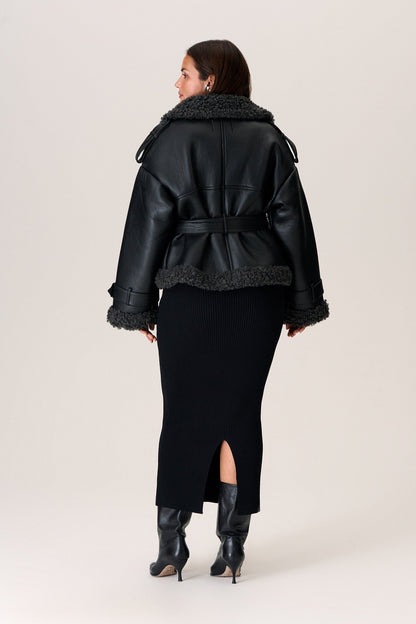 Stylische Jacke mit Gürtel