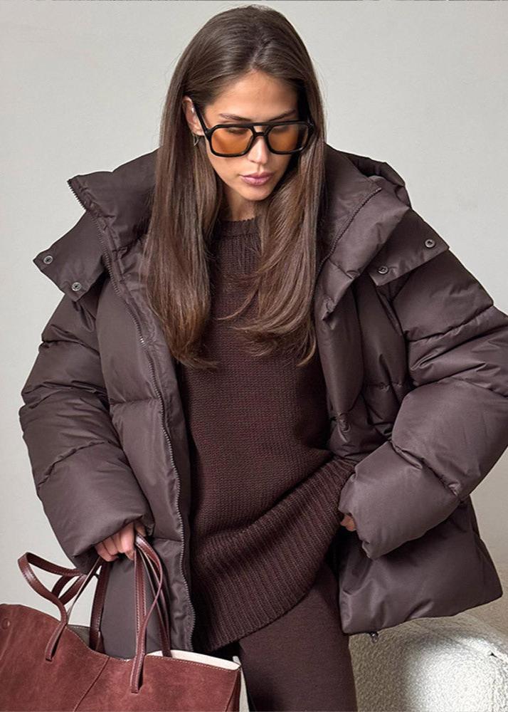 Steppjacke mit abnehmbarer Kapuze
