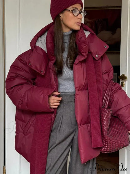 Steppjacke mit abnehmbarer Kapuze