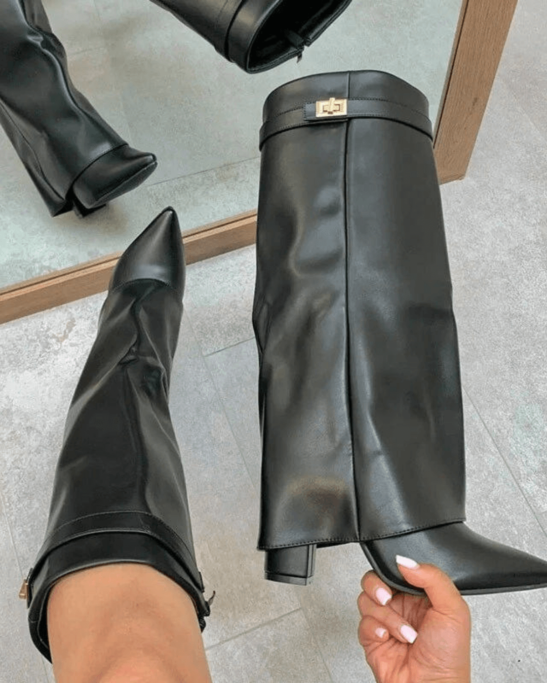 Wildlederstiefel