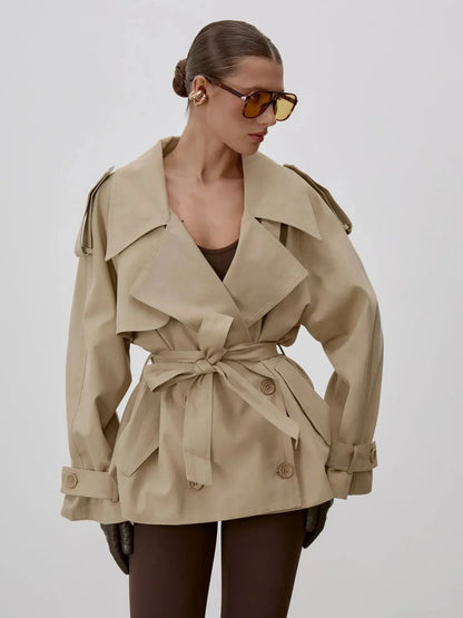 Octavia Schnür-Trenchcoat mit Stehkragen