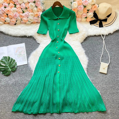 Beatrice Strickmaxikleid mit Umlegekragen