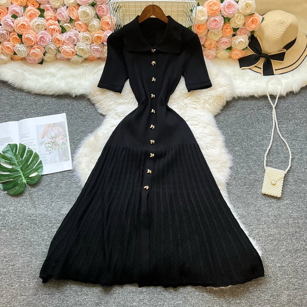 Beatrice Strickmaxikleid mit Umlegekragen