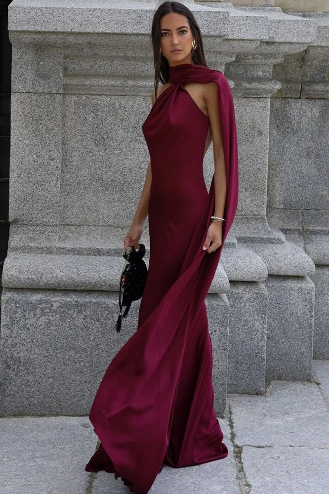 Suri Satin Neckholder Cape Kleid