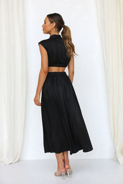 Valentina Midikleid mit hohem Kragen und Taillenausschnitten