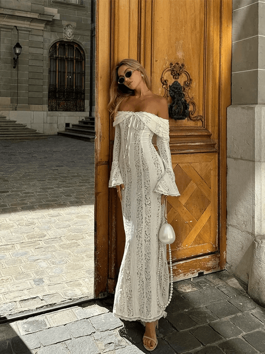 Schulterfreies Spitzen-Maxi-Kleid