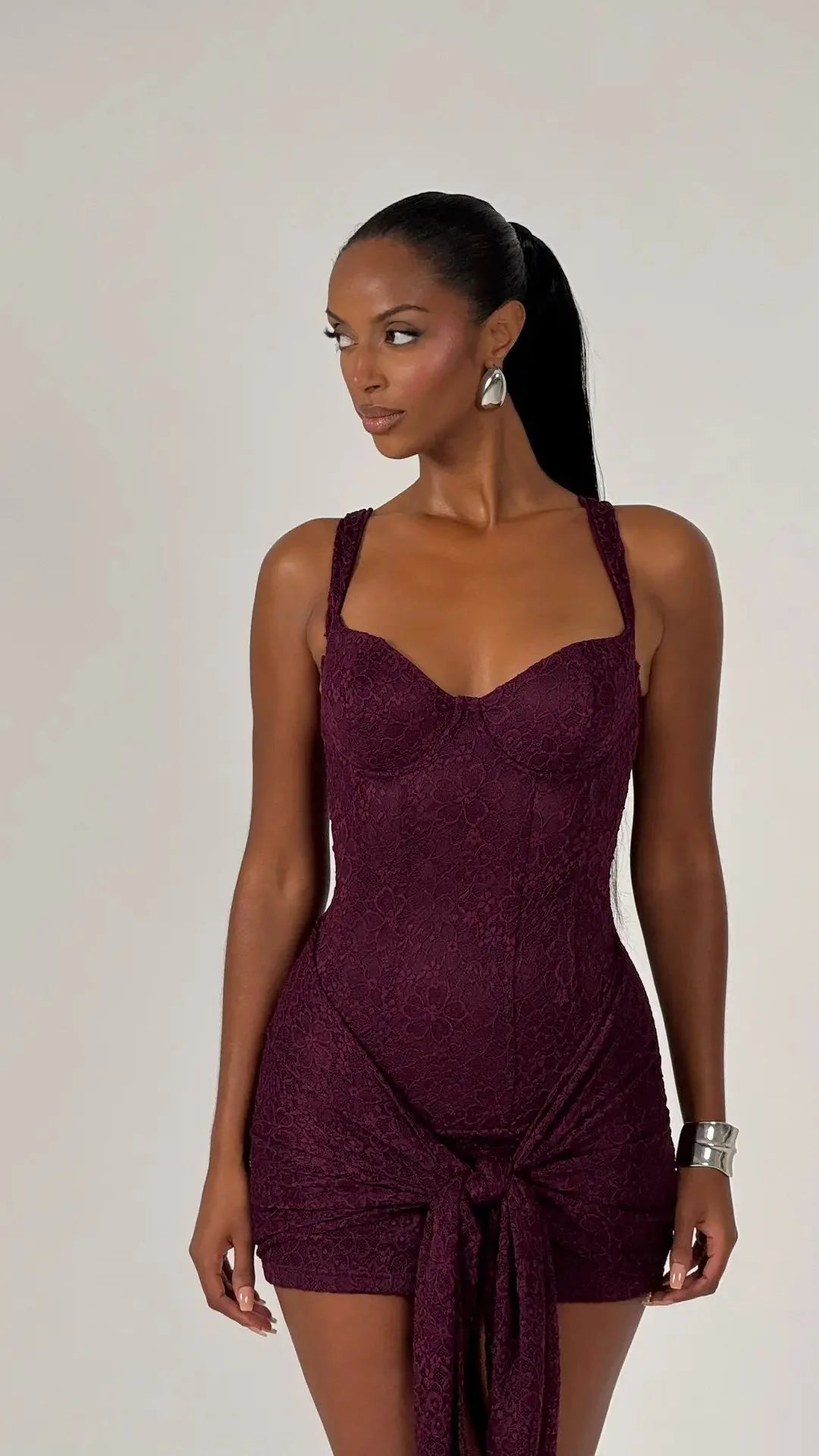 Ärmelloses Korsett-Mini-Kleid