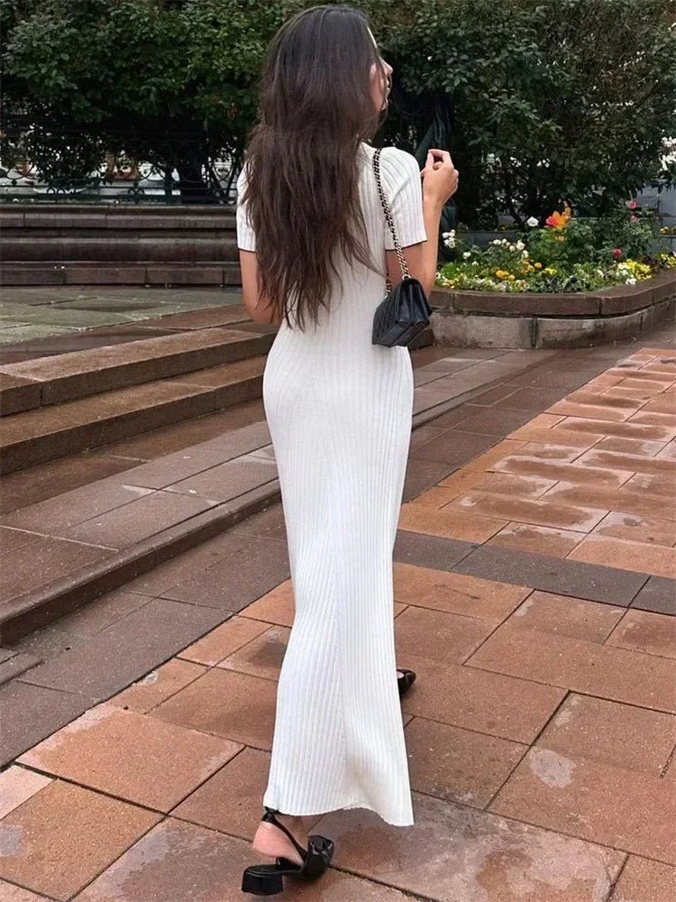 Strick-Midikleid