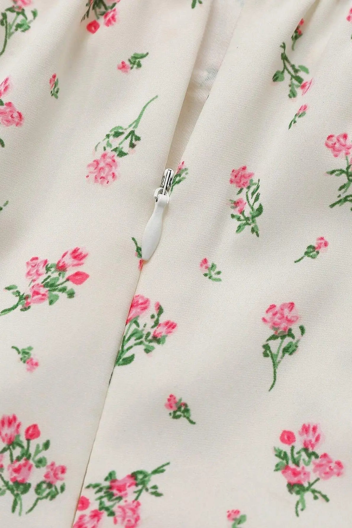 Spaghettiträger Kleid mit Blumenmuster