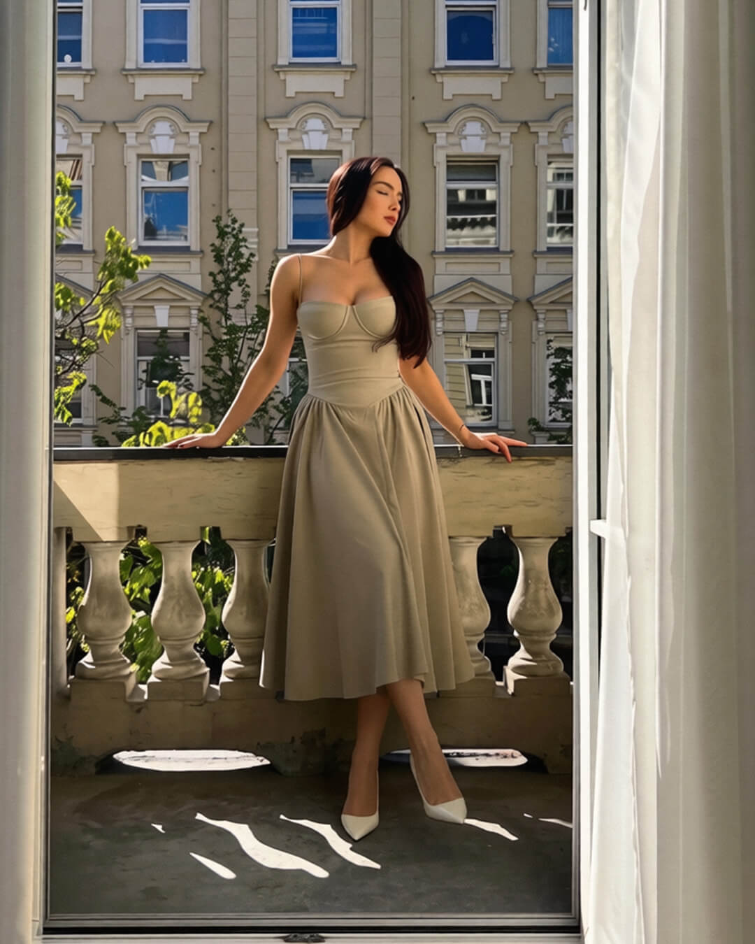 Sylvana Ärmelloses Träger Midikleid