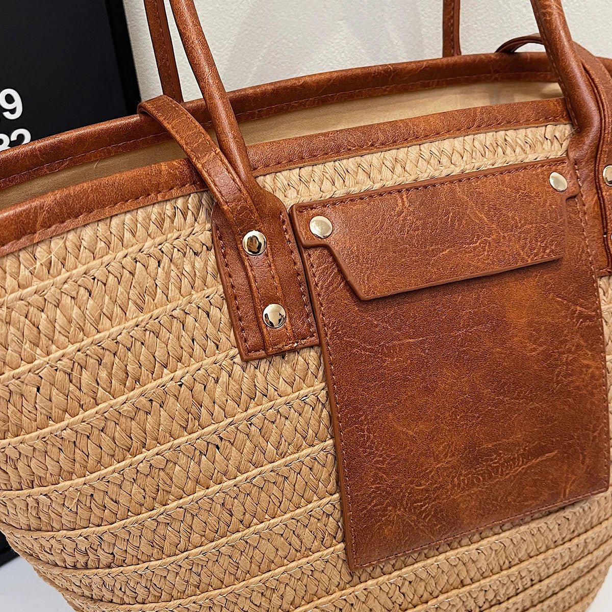 Beatrice Geflochtene Schultertasche in Waldgrün