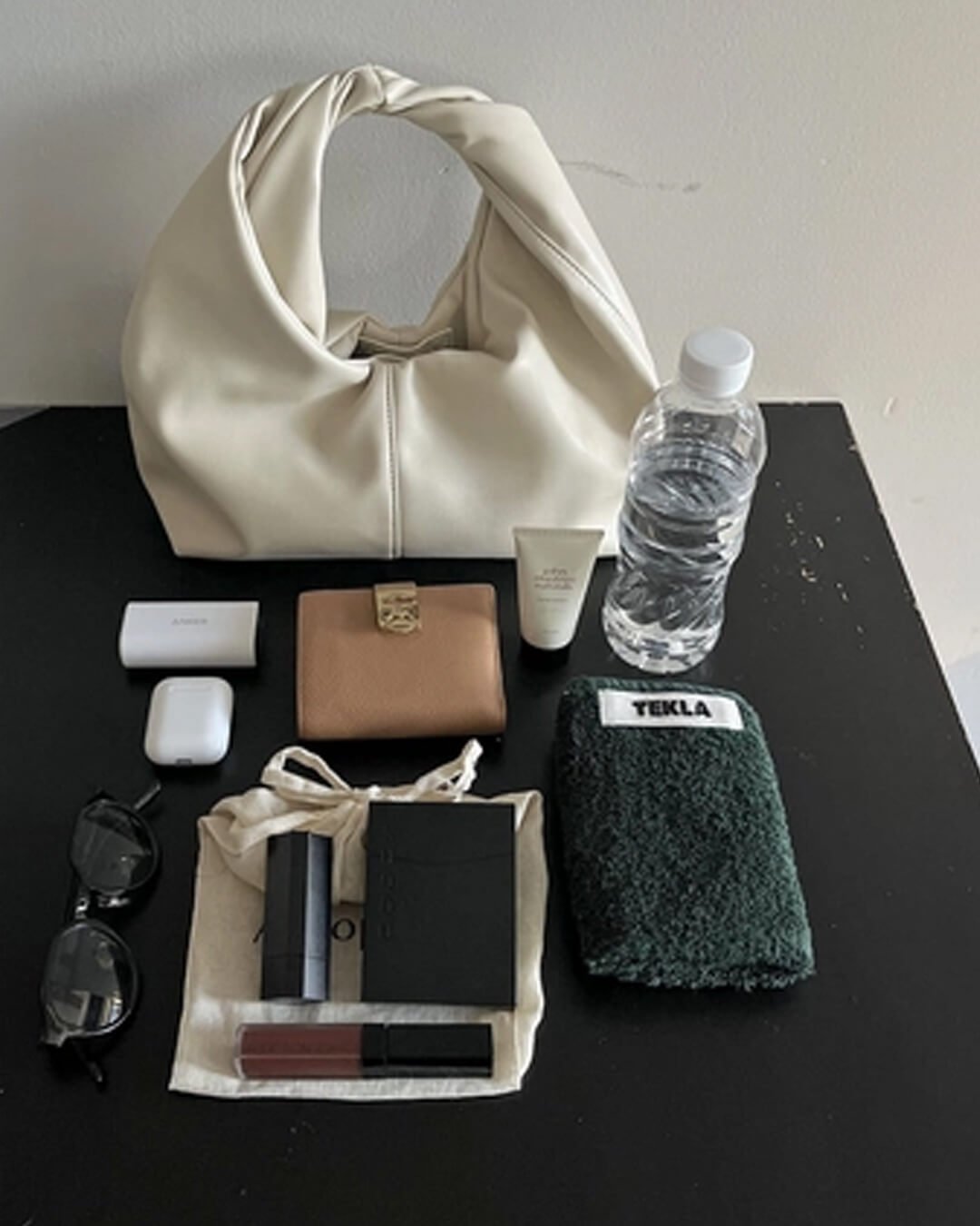 Gelyn Clutch Leder Tasche