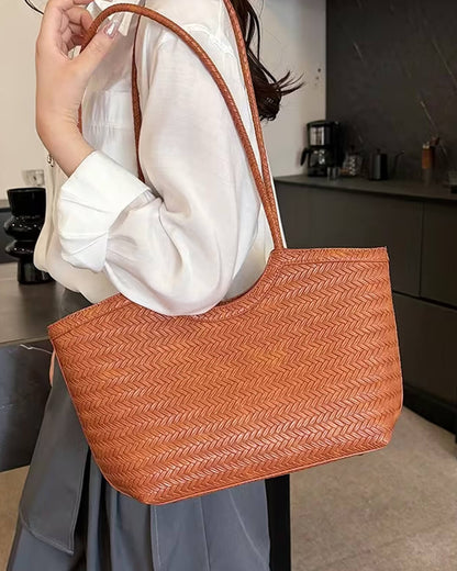 Rica Geflochtene Tasche aus Kunstleder