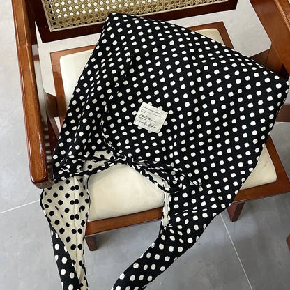 Sheila Wende-Hobo-Bag mit Polka Dots