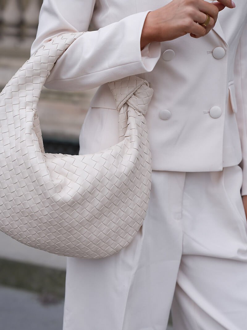 Medium woven Tasche