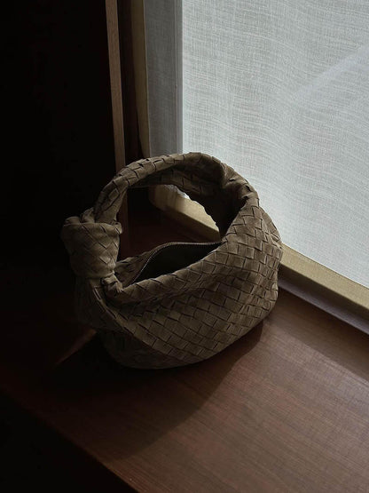 Mini suede woven Tasche