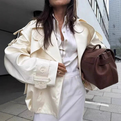 Anais Retro-Windjacke mit Doppelknopf