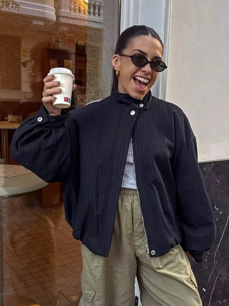Magnolia Pinstripe Bomberjacke