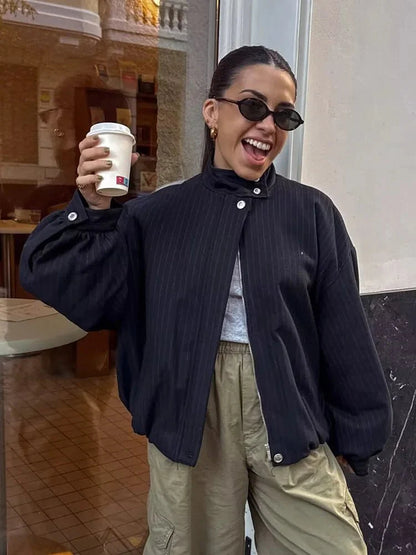 Magnolia Pinstripe Bomberjacke