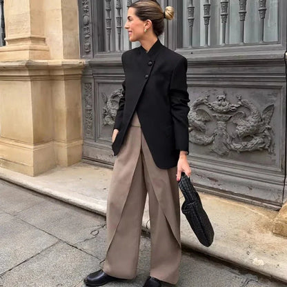 Elena Frühlings-Blazer für Reisen