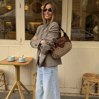 Elena Frühlings-Blazer für Reisen