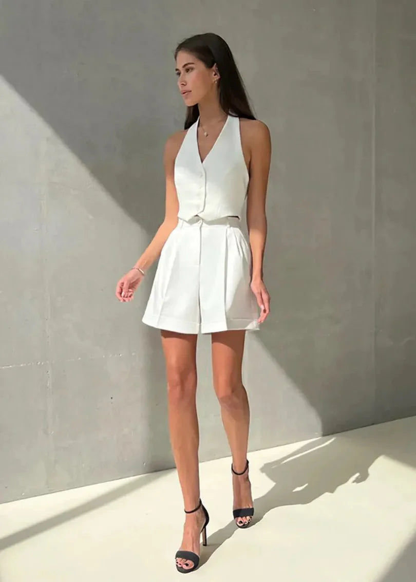 Bianca Tailliertes Neckholder-Top & Shorts Set