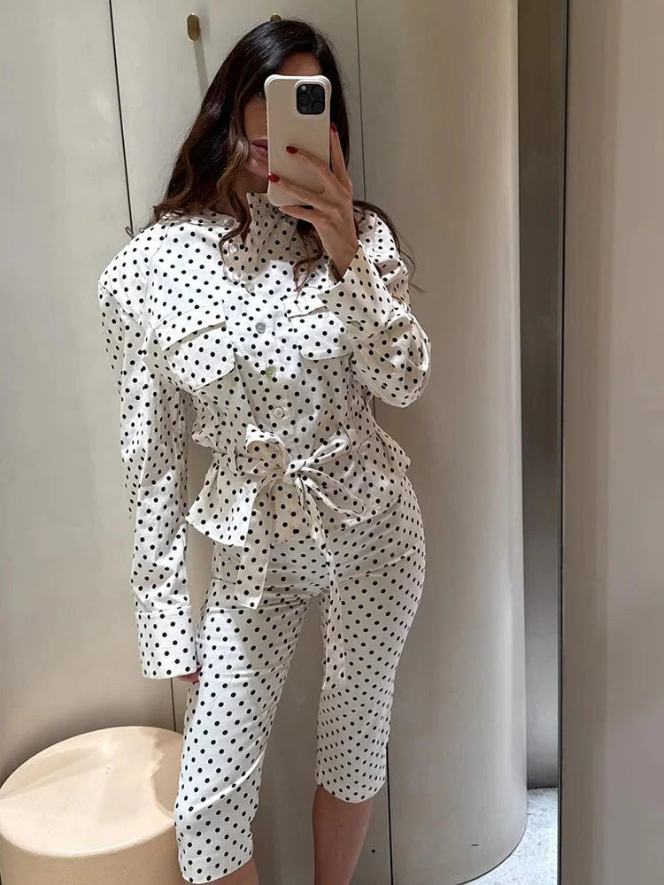 Cherry Punktjacke & Caprihosen-Set