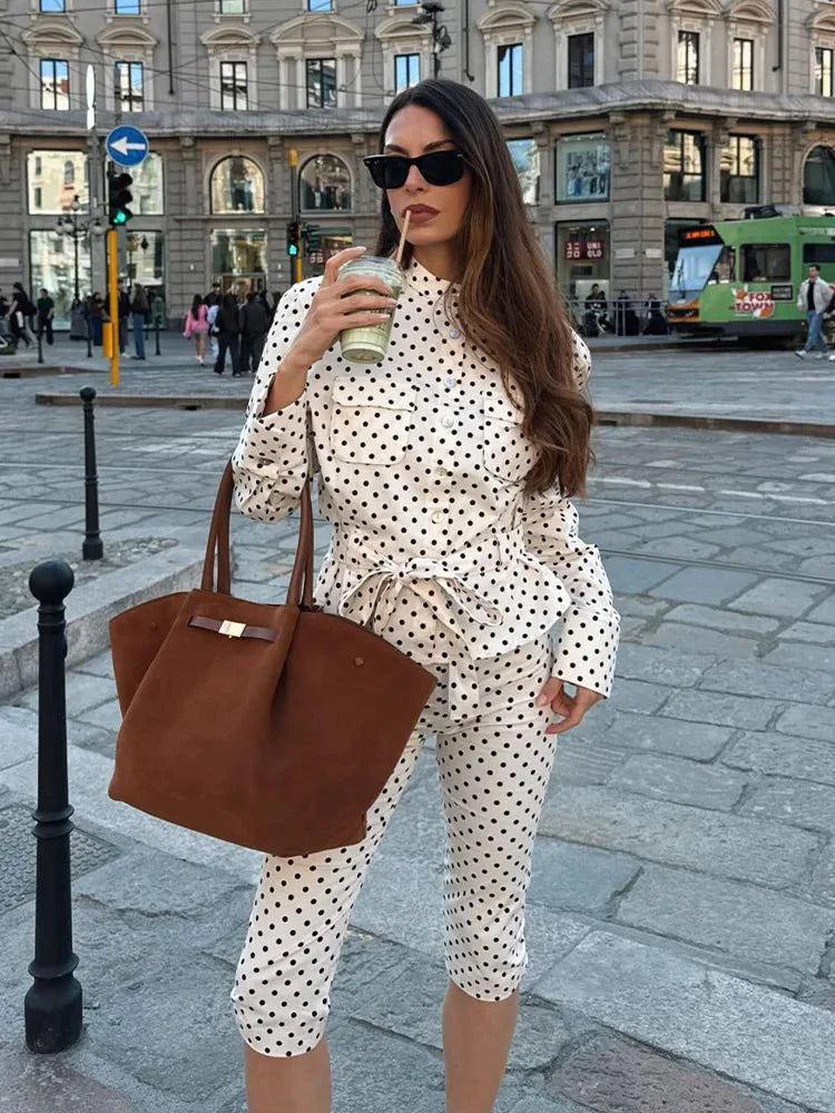 Cherry Punktjacke & Caprihosen-Set