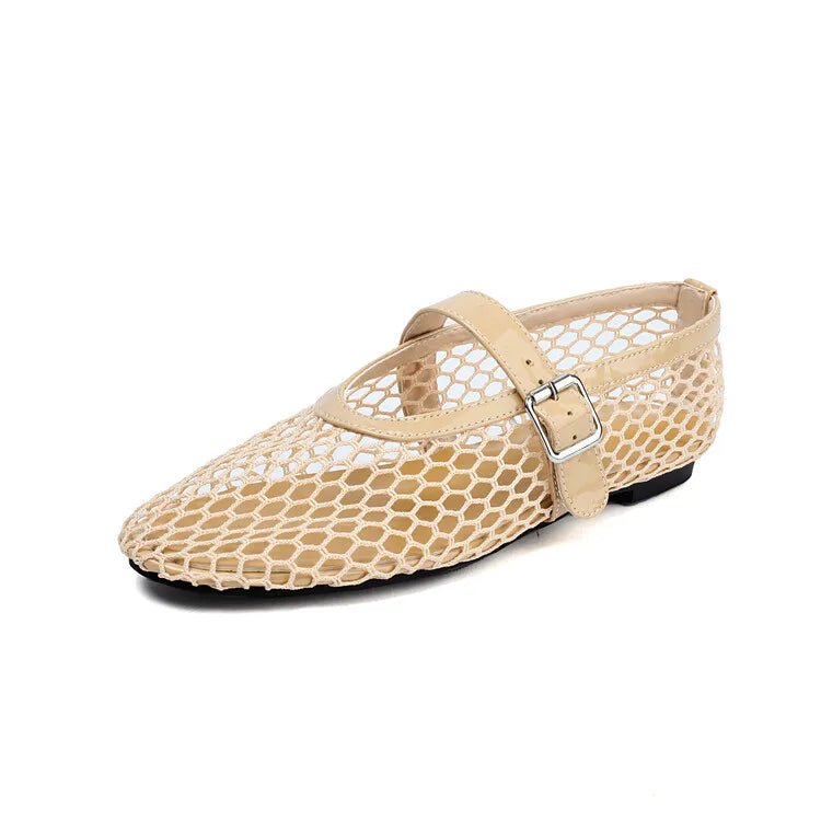 Ballerinas mit Schnalle aus Mesh