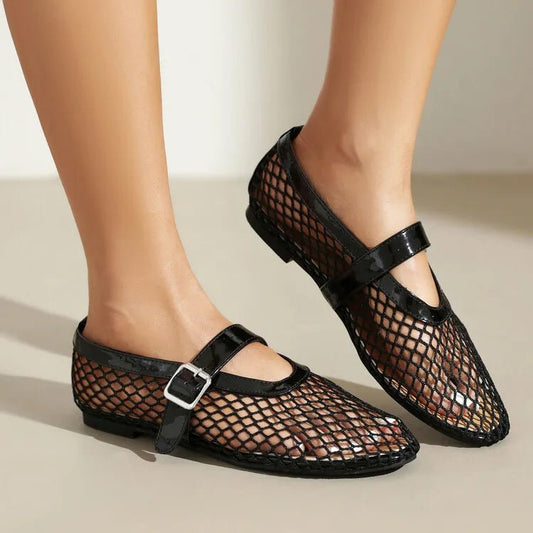 Ballerinas mit Schnalle aus Mesh