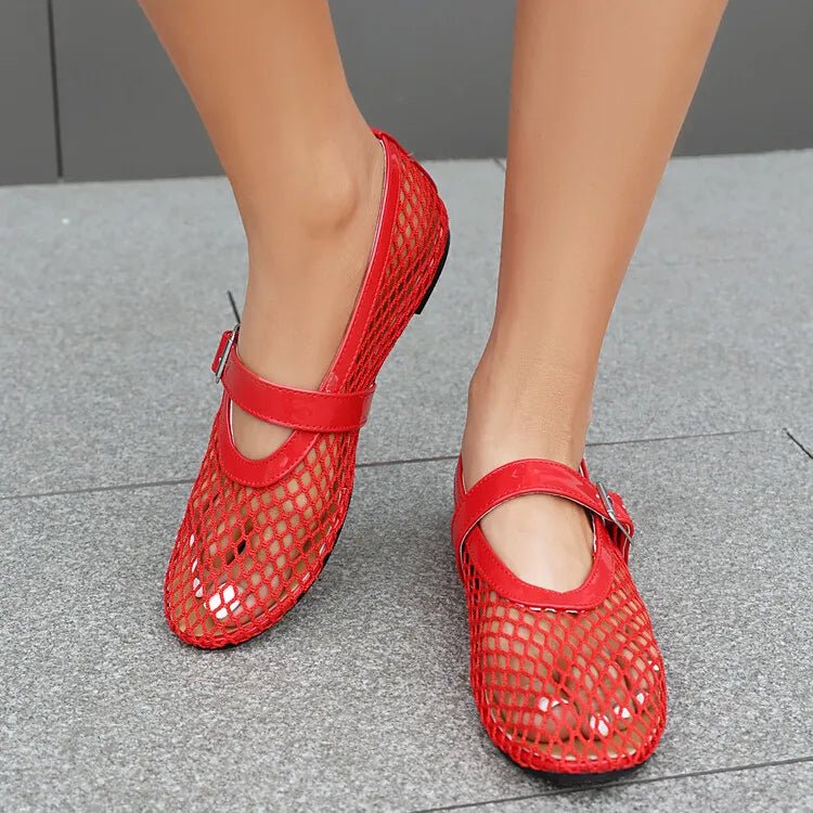 Ballerinas mit Schnalle aus Mesh