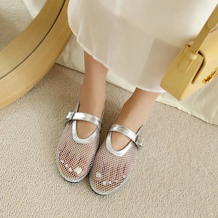 Ballerinas mit Schnalle aus Mesh