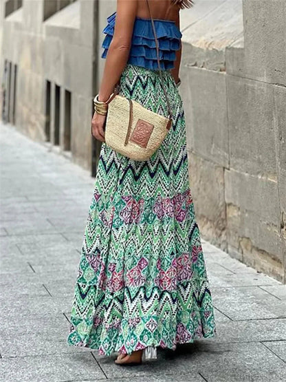 Boho skirt with flowing print and ruffled hem