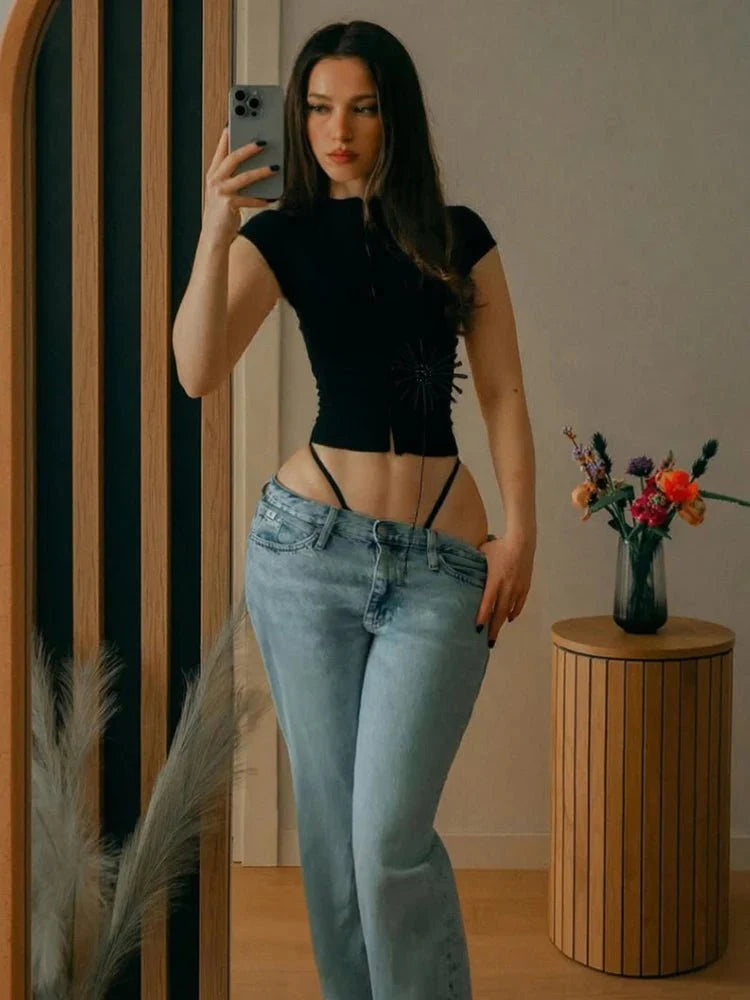 Kalia Quasten-Applikation Crop Top