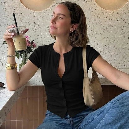 Linnea Slim-Fit Rundhalsausschnitt-Shirt
