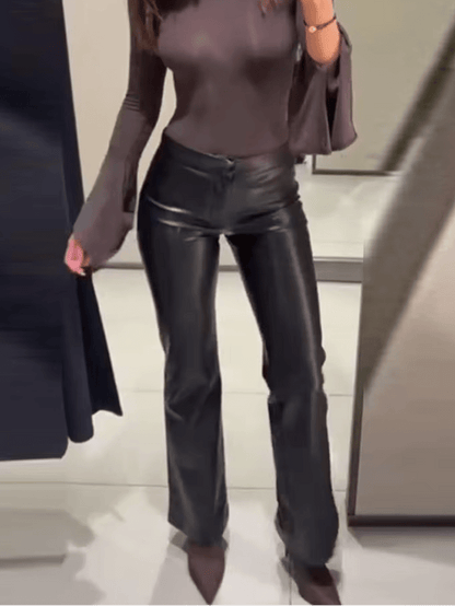 Michelle Kunstleder Schlaghose