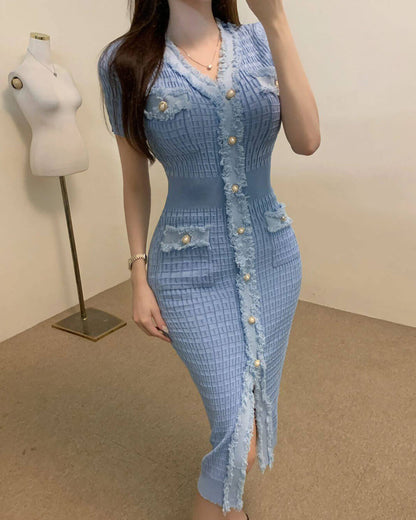 Valentina Strickkleid mit V-Ausschnitt
